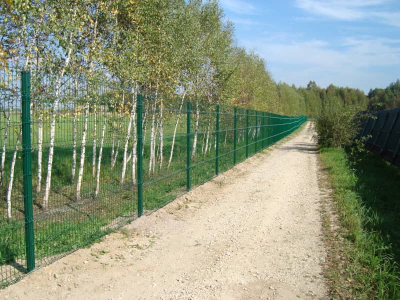 Сетчатый забор DoorHan в Владимире с установкой